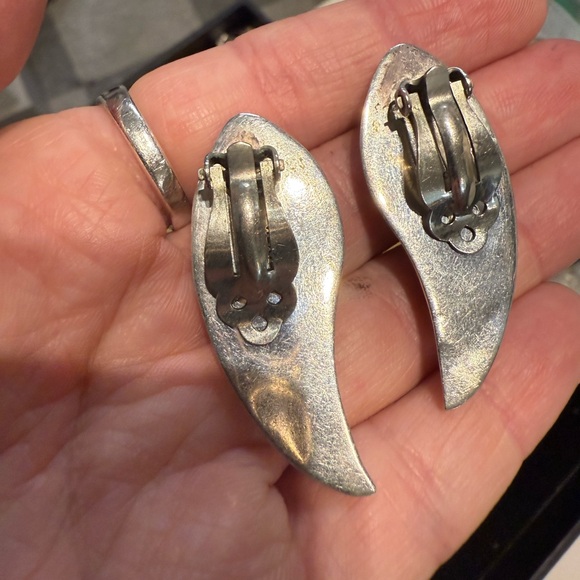 Vintage Black Onyx, Platinum Stamped “950” Mexican Clip On Earrings - Picture 5 of 5